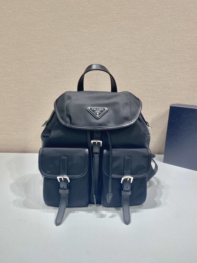 Pra*a backpacks